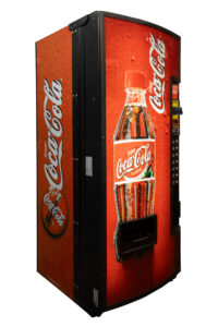 Royal Vendors 550 Drink Coca-Cola view 2